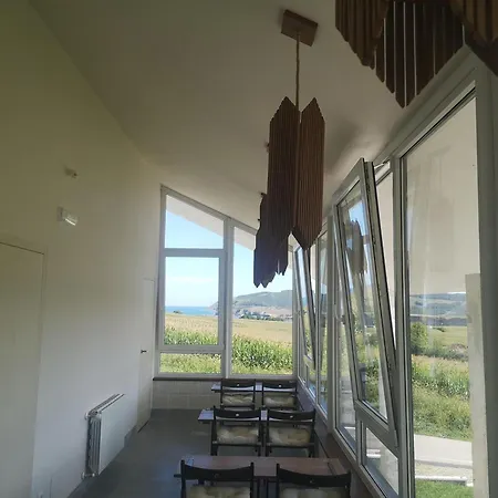 Wayve House Hostel *