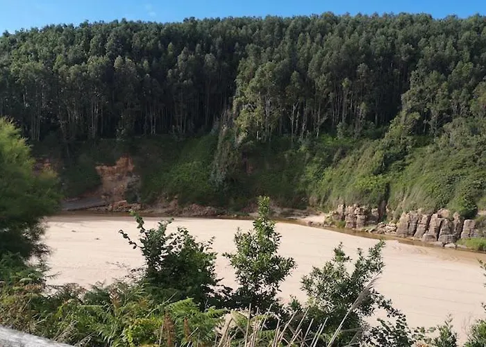 Wayve House Хостел